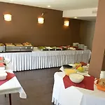 Отель Tia Maria 3*