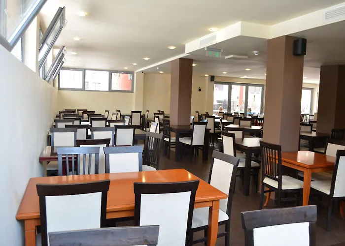 Tia Maria Хотел 3*