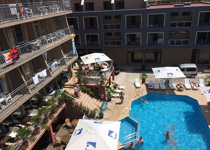 Хотел Tia Maria Слънчев бряг