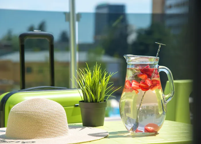 Хотел Tia Maria 3*