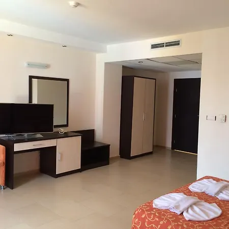 Tia Maria Sunny Beach