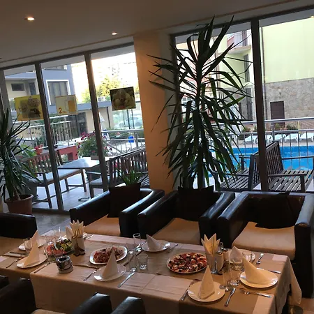 Tia Maria Otel