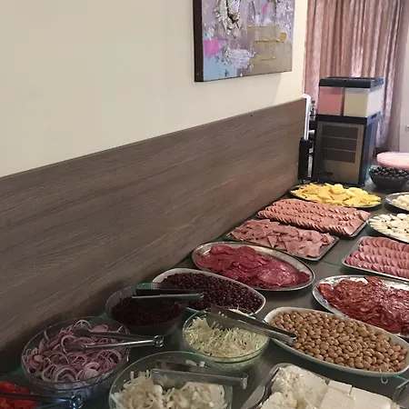 Хотел Tia Maria