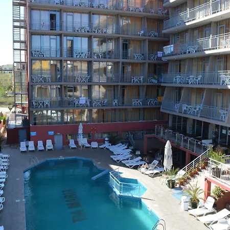 Tia Maria Хотел 3*