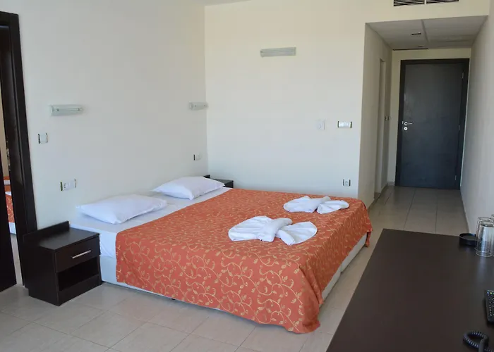 Tia Maria Отель