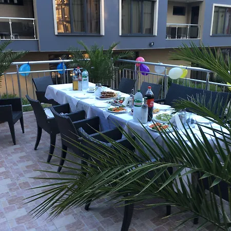 Hotel Tia Maria Słoneczny Brzeg